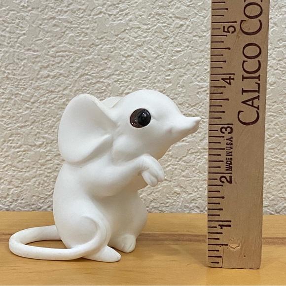 Rare Vintage Fine Bone China White Mouse Freeman for George Good Mouse Figurine - Picture 7 of 12